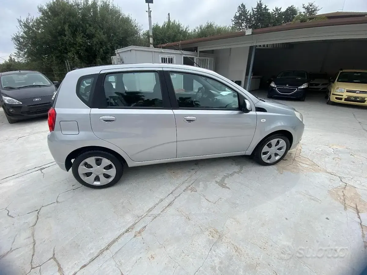 Usata Chevrolet Aveo 70 CV (51 kW) 2010 Utilitaria