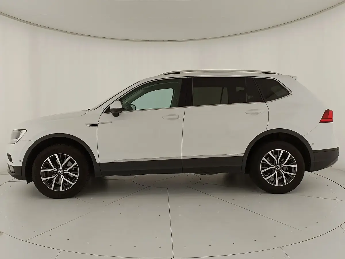 Usata VW Tiguan Allspace Business 150 CV (110 kW) 2020 Bianco SUV