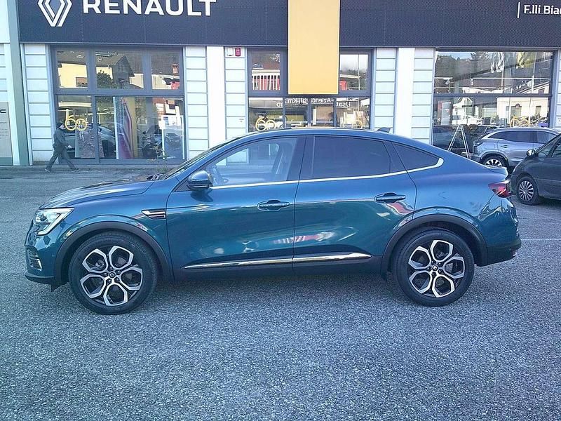 Usata Renault Arkana Intens 94 CV (69 kW) 2021 Blu/azzurro SUV
