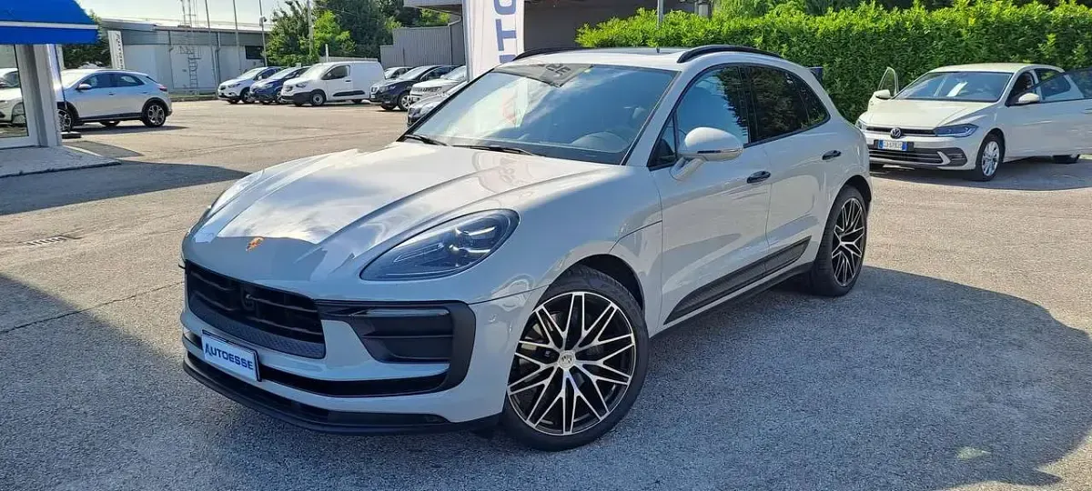 Usata Porsche Macan 265 CV (194 kW) 2022 Grigio SUV