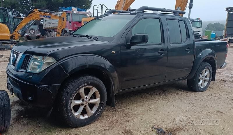 Usata Nissan Navara 171 CV (125 kW) 2007 Nero Pick-up