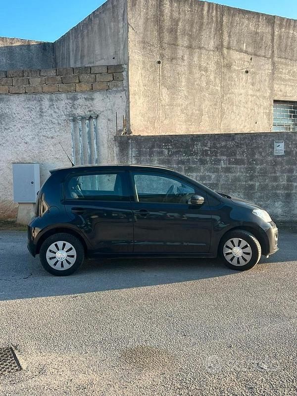 Usata VW up! 75 CV (55 kW) 2018 Nero Utilitaria
