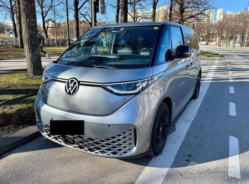 Usata VW ID. Buzz Pro 210 kW (286 CV) 2022 Grigio Monovolume