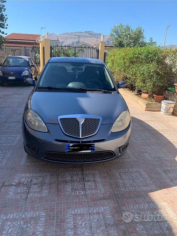 Usata Lancia Ypsilon 86 CV (63 kW) 2007 Utilitaria