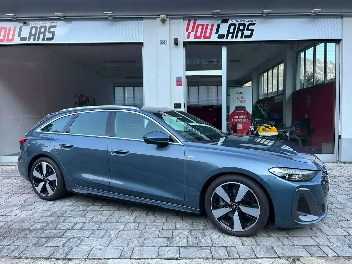 Usata Audi A5 S-Line 204 CV (150 kW) 2025 Blu orizzonte Station wagon
