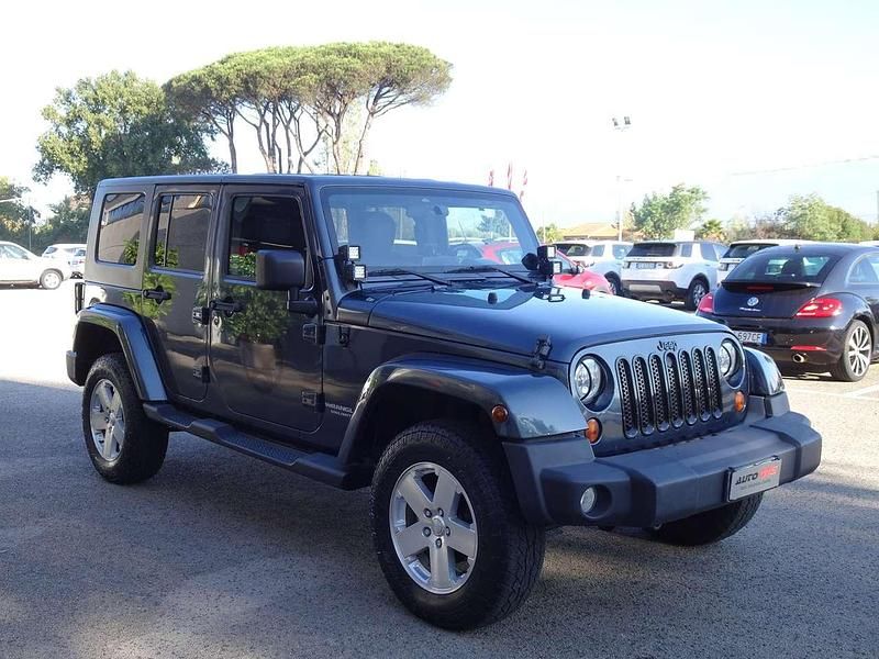 Usata Jeep Wrangler Unlimited Sport 177 CV (130 kW) 2008 Grigio SUV