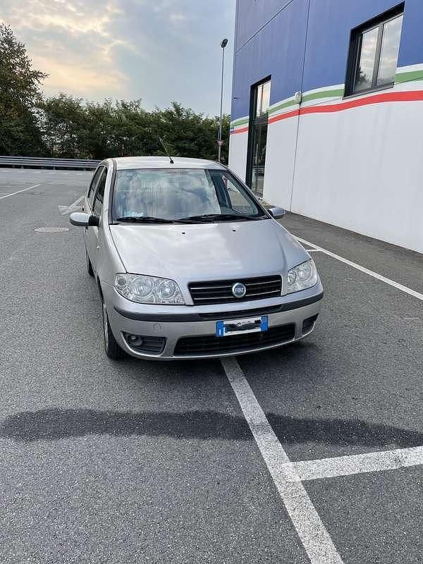 Usata Fiat Punto 60 CV (44 kW) 2005 Berlina
