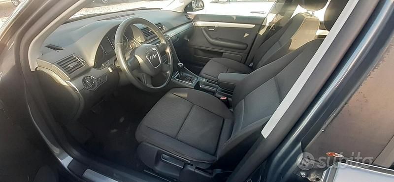 Usata Audi A4 S-Line 170 CV (125 kW) 2007 Grigio Berlina
