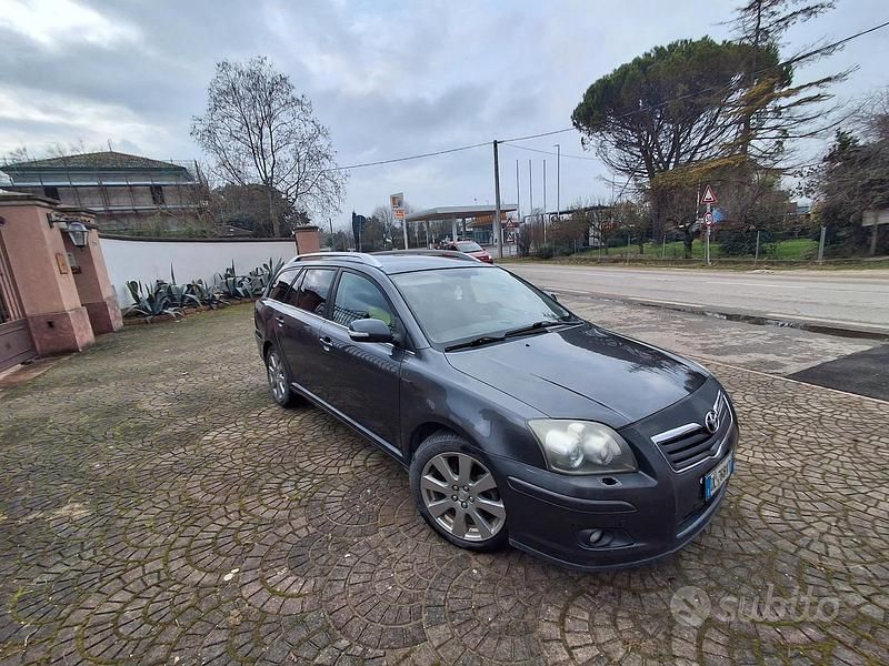 Usata Toyota Avensis 2006 Station wagon
