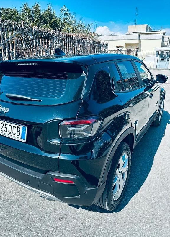 Usata Jeep Avenger 101 CV (74 kW) 2023 Nero SUV