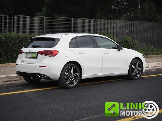 Usata Mercedes A250 160 CV (117 kW) 2023 Bianco Berlina