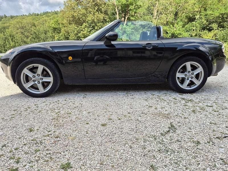 Usata Mazda MX5 126 CV (92 kW) 2006 Cabrio