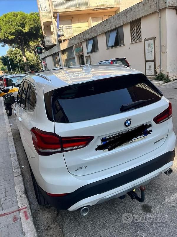Usata BMW X1 116 CV (85 kW) 2021 Bianco SUV