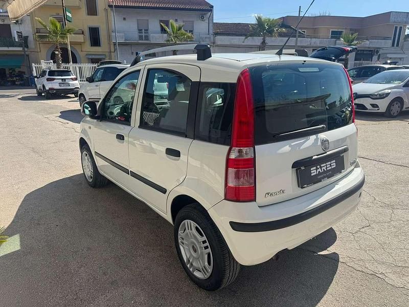 Usata Fiat Panda Dynamic 77 CV (56 kW) 2011 Bianco Utilitaria