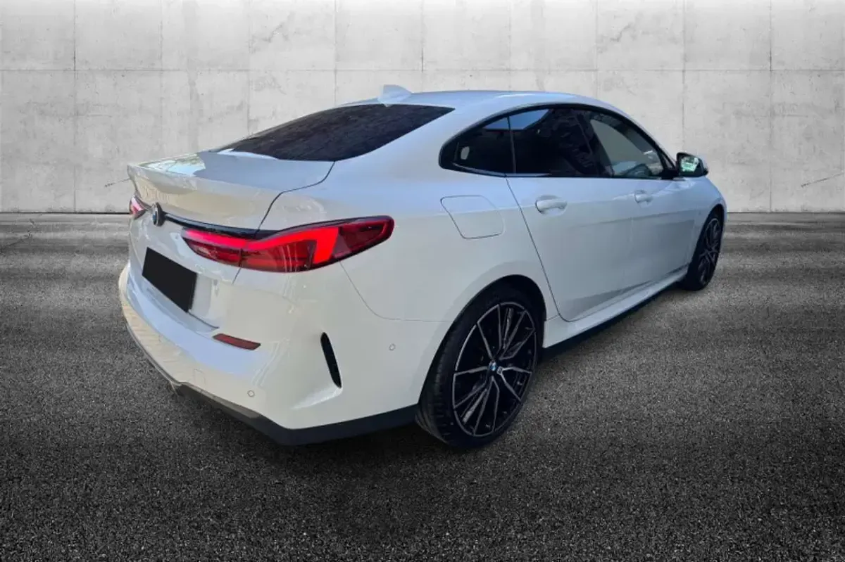 Usata BMW 218 Gran Coupé M Sport 136 CV (100 kW) 2024 Bianco Coupé