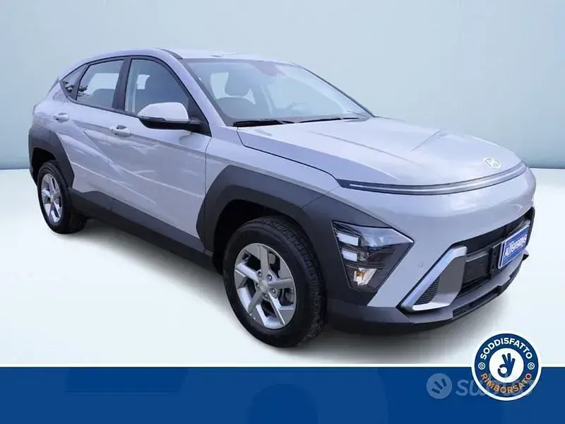 Usata Hyundai Kona 100 CV (73 kW) 2025 Grigio SUV