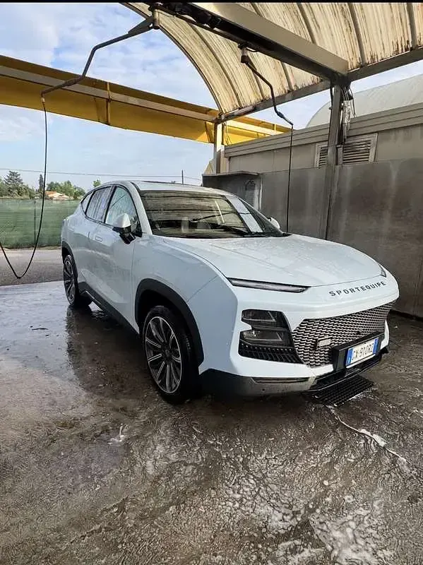 Usata Sportequipe S6 GT 186 CV (136 kW) 2025 Blu SUV