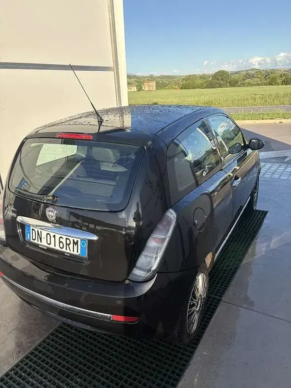 Usata Lancia Ypsilon 60 CV (44 kW) 2008 Utilitaria