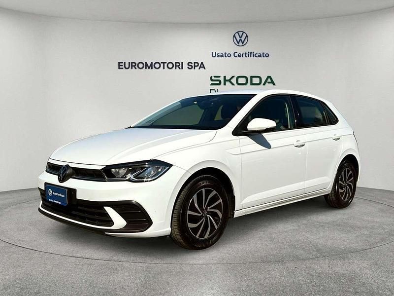 Usata VW Polo Life 95 CV (69 kW) 2023 Bianco Utilitaria
