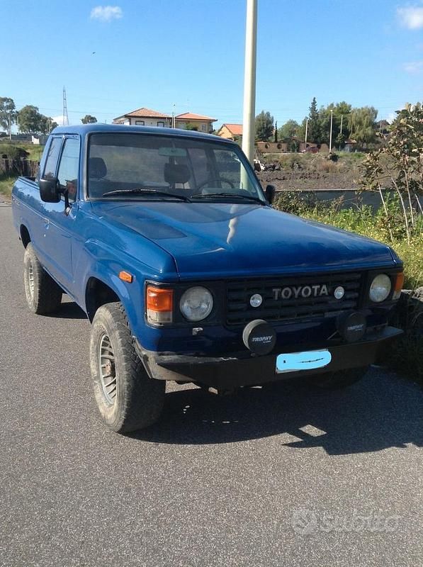 Usata Toyota Land Cruiser 136 CV (100 kW) 1988 Blu SUV