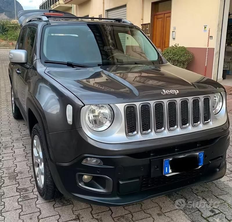 Usata Jeep Renegade Limited 140 CV (102 kW) 2017 Grigio SUV