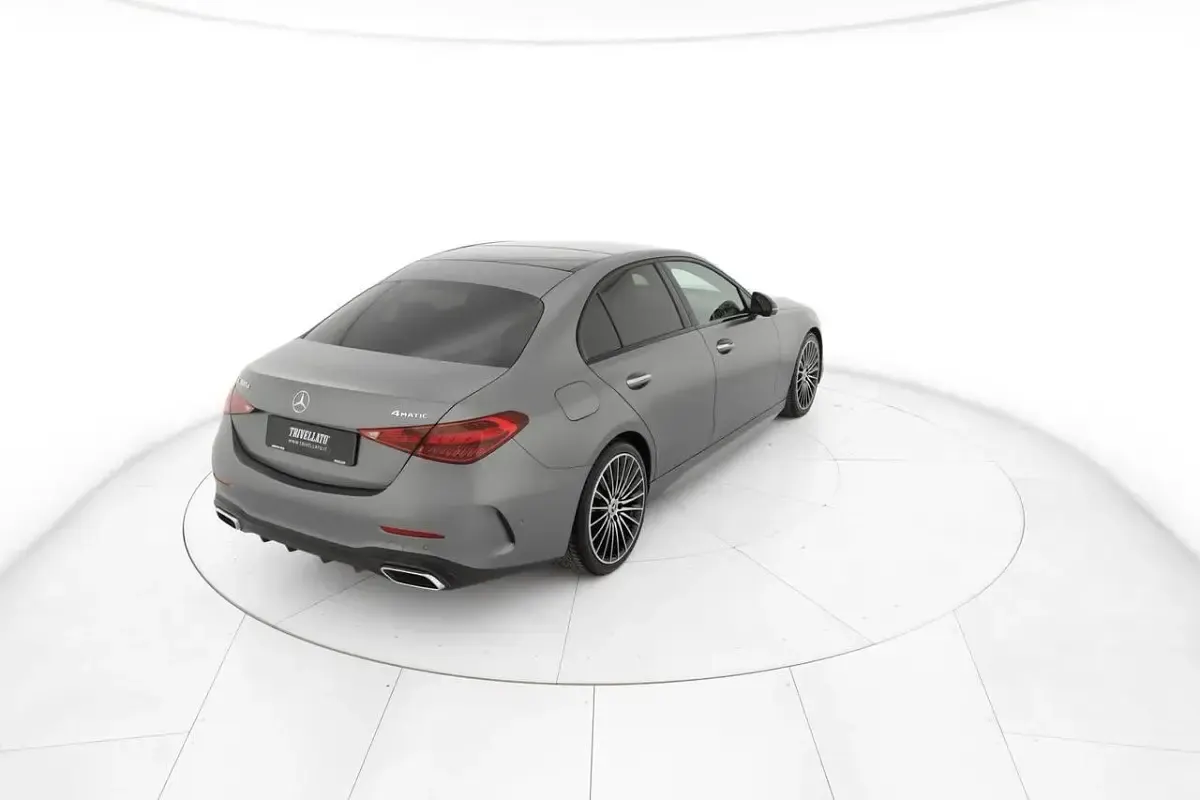 Usata Mercedes C300 Premium 265 CV (194 kW) 2023 Grigio Berlina