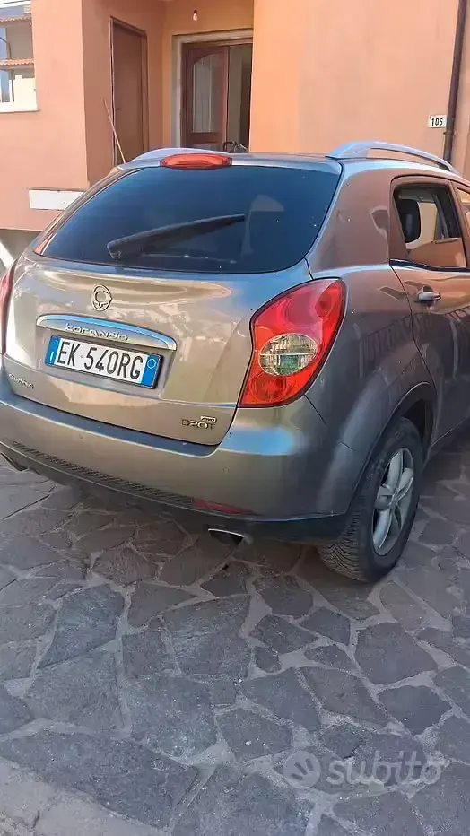 Usata SsangYong Korando 175 CV (128 kW) 2011 Grigio SUV
