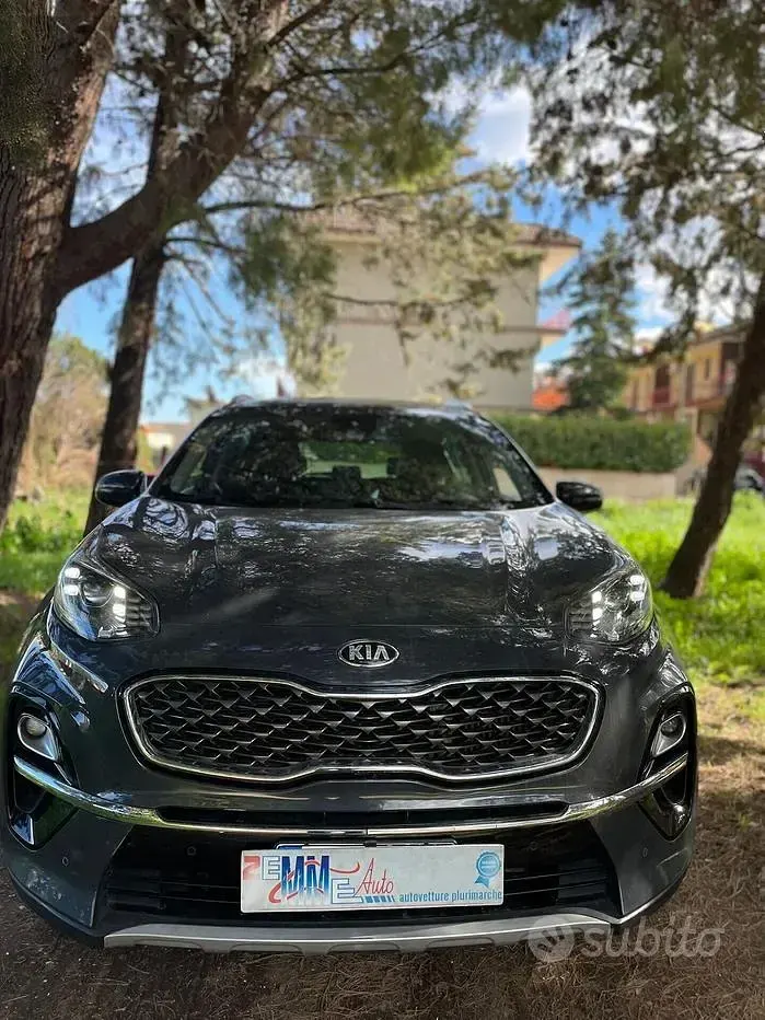 Usata Kia Sportage 116 CV (85 kW) 2019 Grigio SUV