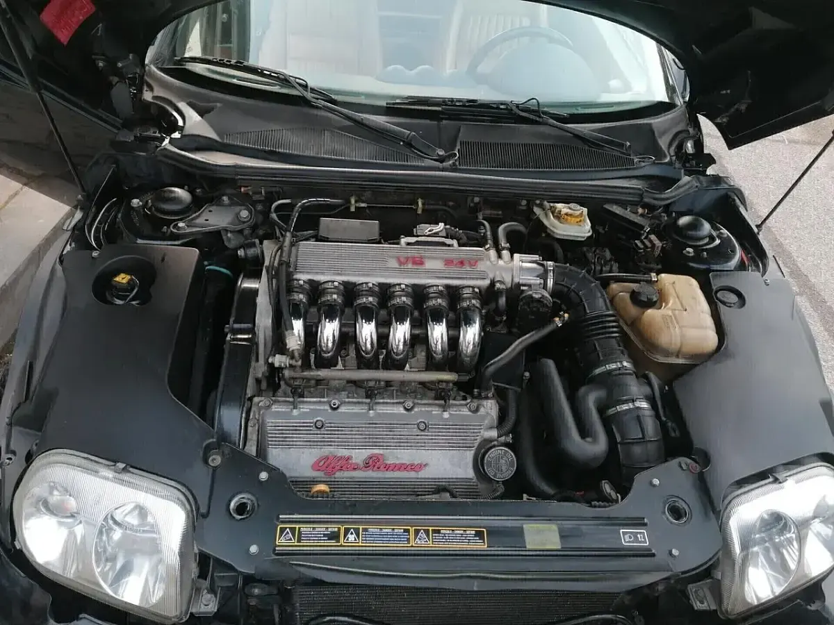 Usata Alfa Romeo Spider 218 CV (160 kW) 2002 Grigio Cabrio