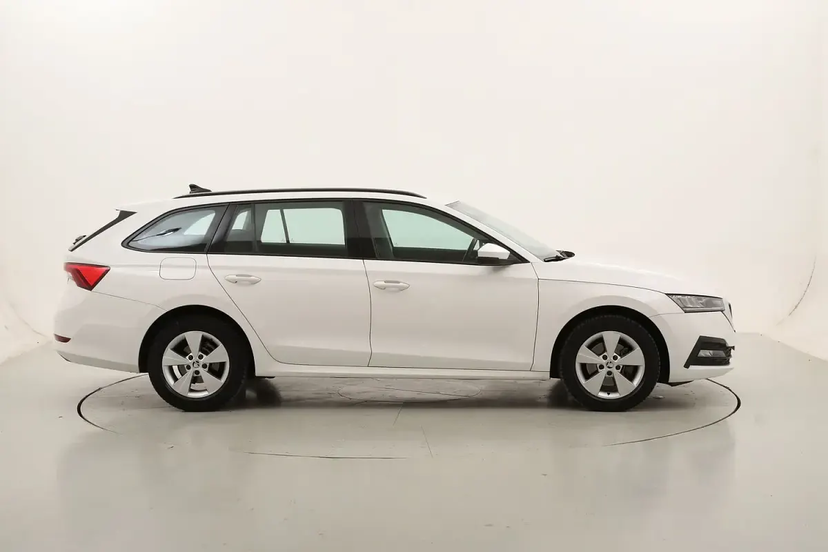 Usata Skoda Octavia Executive 150 CV (110 kW) 2022 Station wagon
