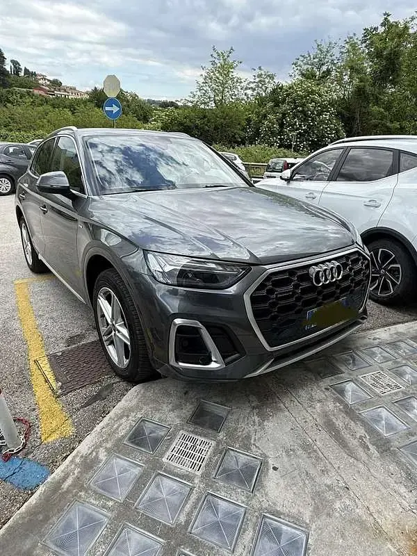 Usata Audi Q5 S-Line 204 CV (150 kW) 2021 Grigio SUV