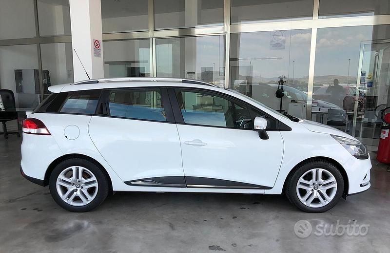 Usata Renault Clio GrandTour Zen 90 CV (66 kW) 2016 Bianco Station wagon
