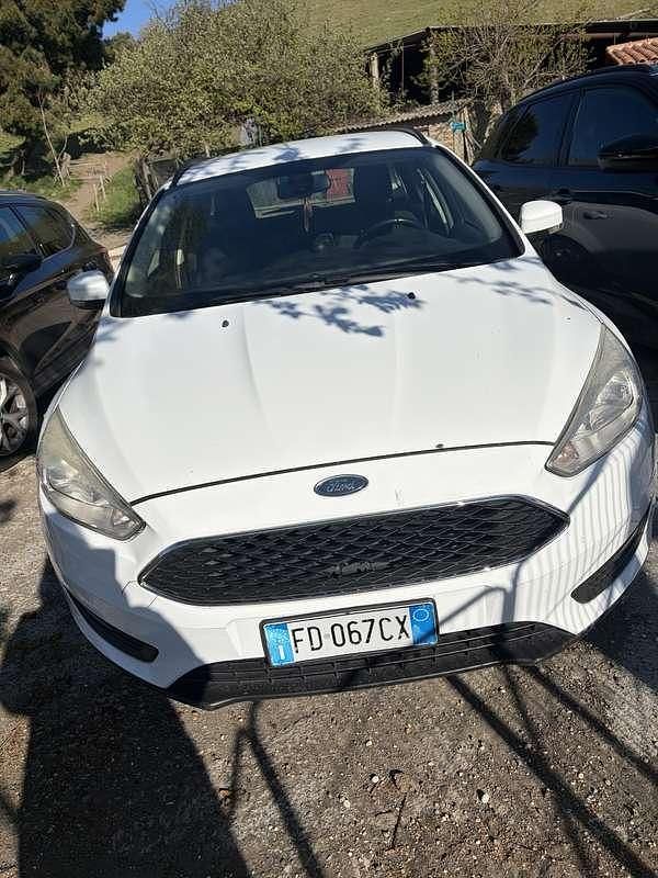 Usata Ford Focus S 95 CV (69 kW) 2016 Station wagon