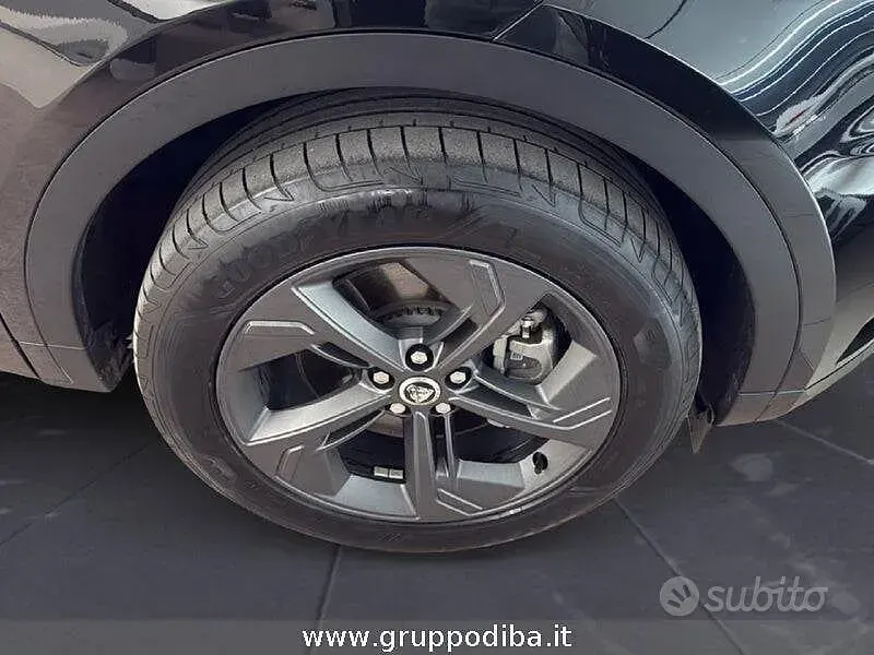 Usata Jaguar E-Pace R-Dynamic 163 CV (119 kW) 2023 Nero SUV