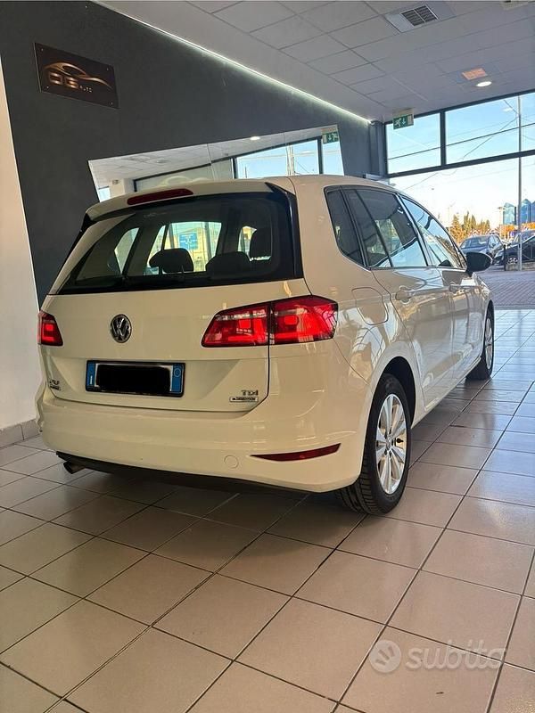 Usata VW Golf VII Business 110 CV (80 kW) 2014 Bianco Berlina