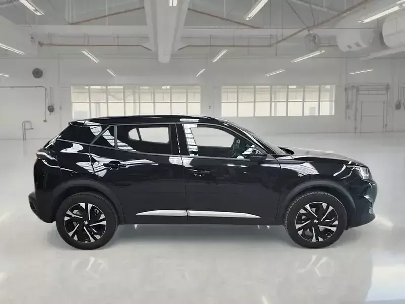 Usata Peugeot 2008 Allure 130 CV (95 kW) 2023 SUV