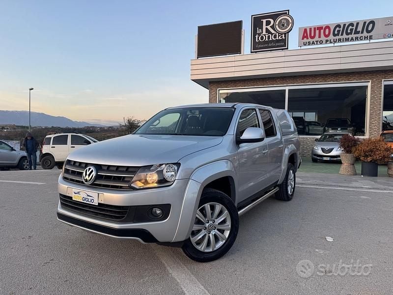 Usado VW Amarok Trendline 164 CV (120 kW) 2011 Gris Pickup/Camioneta