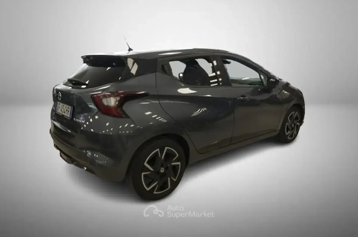 Usata Nissan Micra 92 CV (67 kW) 2021 Grigio Utilitaria