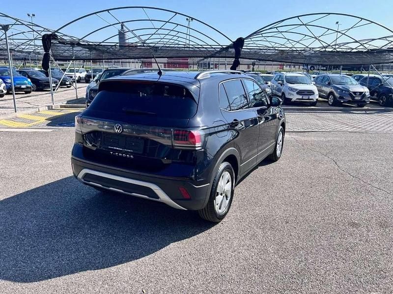 Usata VW T-Cross Life 116 CV (85 kW) 2024 Nero SUV