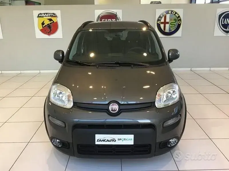 Usata Fiat Panda S 70 CV (51 kW) 2023 Grigio Utilitaria