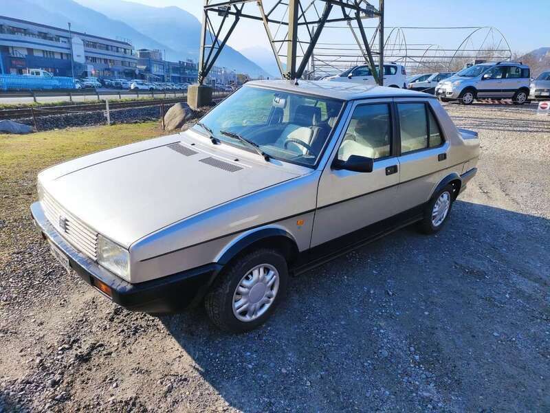 Usata Seat Malaga 63 CV (46 kW) 1990 Beige Berlina