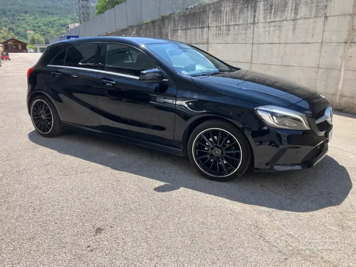 Usata Mercedes A200 2017 Nero Utilitaria