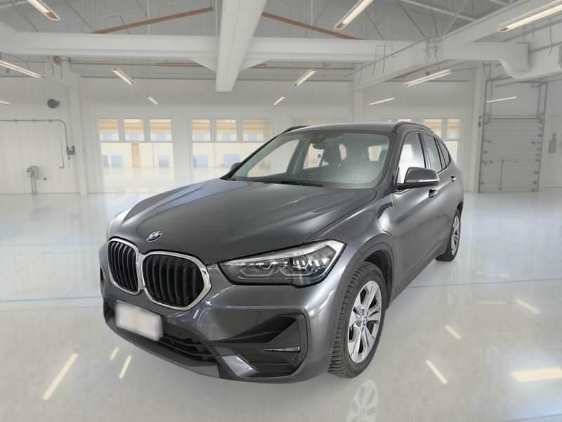 Grigio Usata 2021 BMW X1 Advantage SUV | 19.200 € (Buon prezzo) - Immagine 1/4