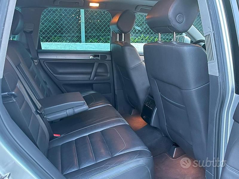 Usata VW Touareg 2009 Grigio SUV