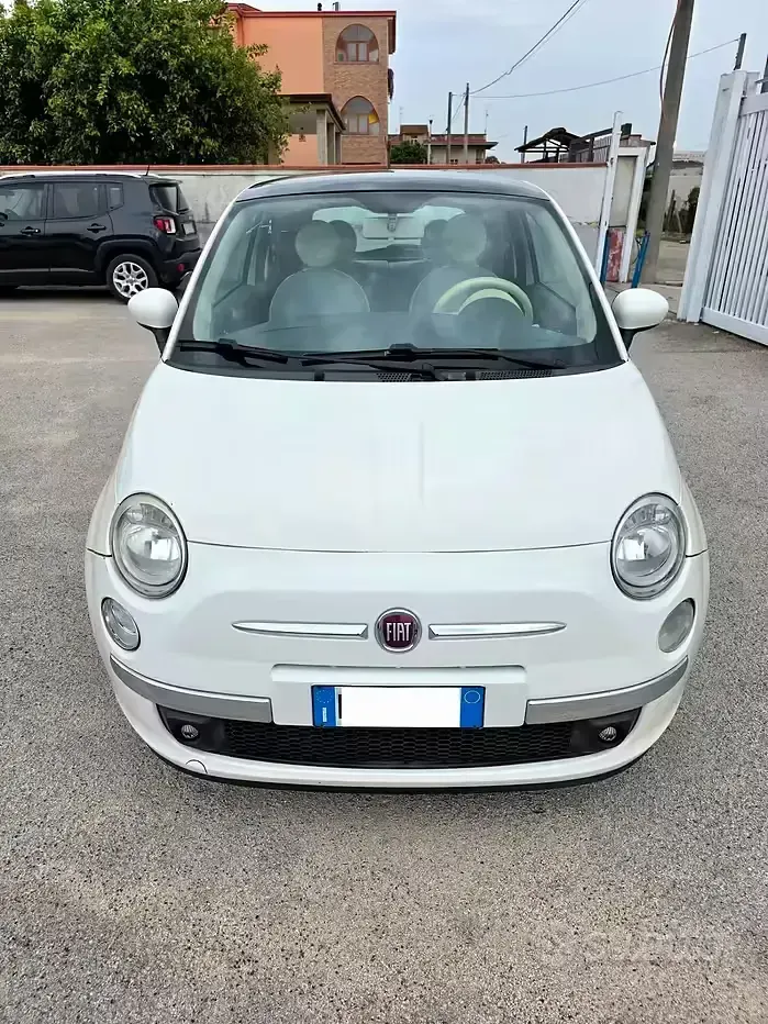 Usata Fiat 500 Lounge 85 CV (62 kW) 2012 Bianco Utilitaria