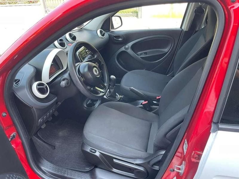 Usata Smart ForFour Superpassion 71 CV (52 kW) 2019 Bianco Utilitaria