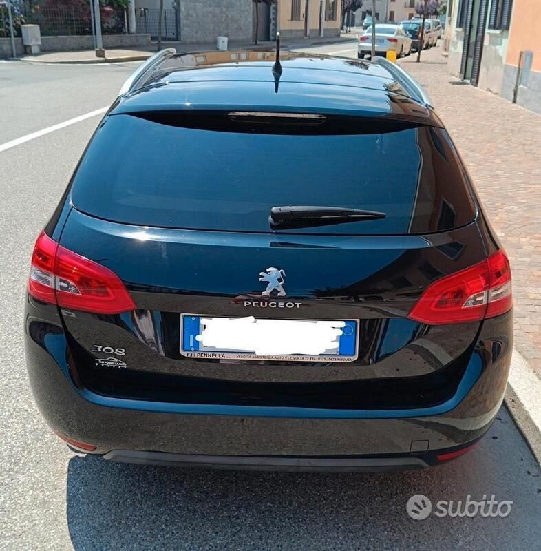 Usata Peugeot 308 120 CV (88 kW) 2017 Station wagon