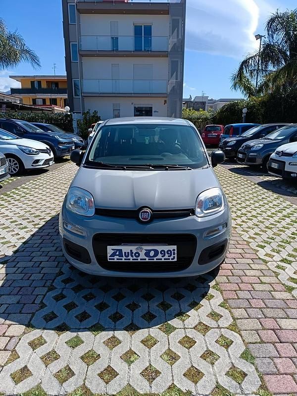 Usata Fiat Panda Easy 69 CV (50 kW) 2018 Grigio Berlina