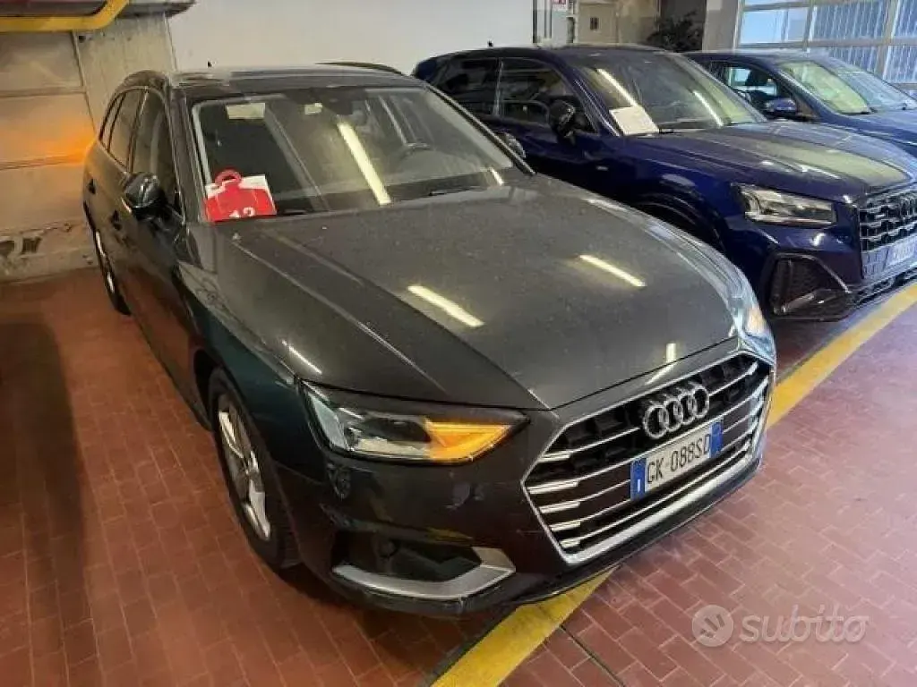 Usata Audi A4 S-Line 163 CV (119 kW) 2022 Grigio Station wagon