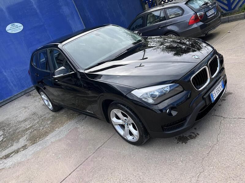 Usata BMW X1 143 CV (105 kW) 2013 Nero SUV